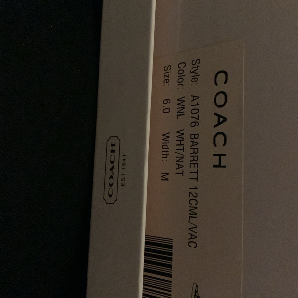 Brand new never worn coach shoes - Picture 4 of 4